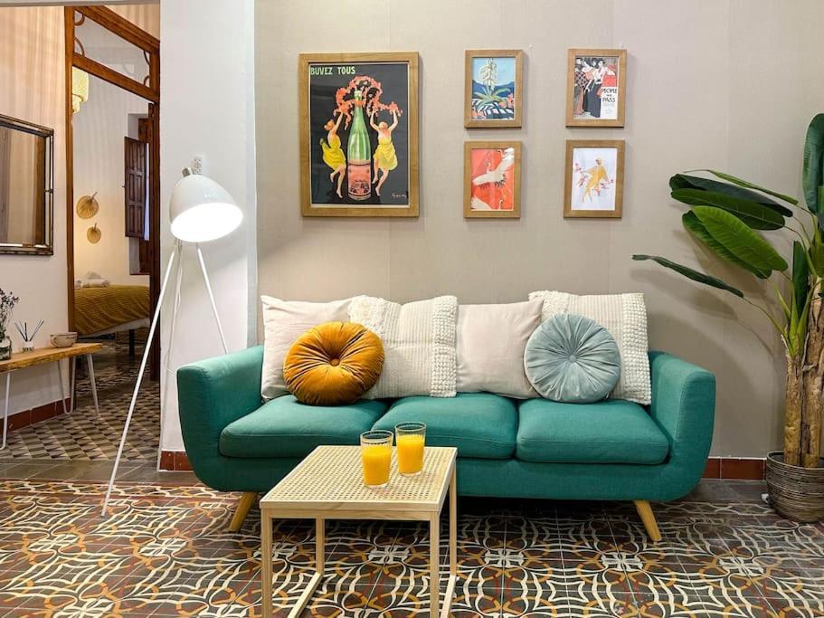 Apartament Aires Bohemios En Pleno Centro. Alicante Zewnętrze zdjęcie