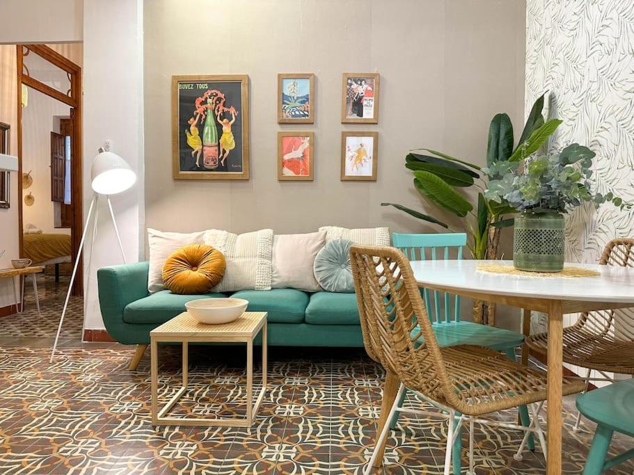 Apartament Aires Bohemios En Pleno Centro. Alicante Zewnętrze zdjęcie
