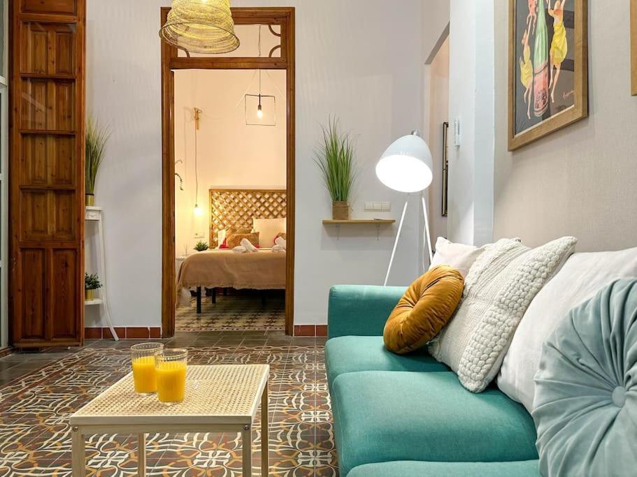 Apartament Aires Bohemios En Pleno Centro. Alicante Zewnętrze zdjęcie